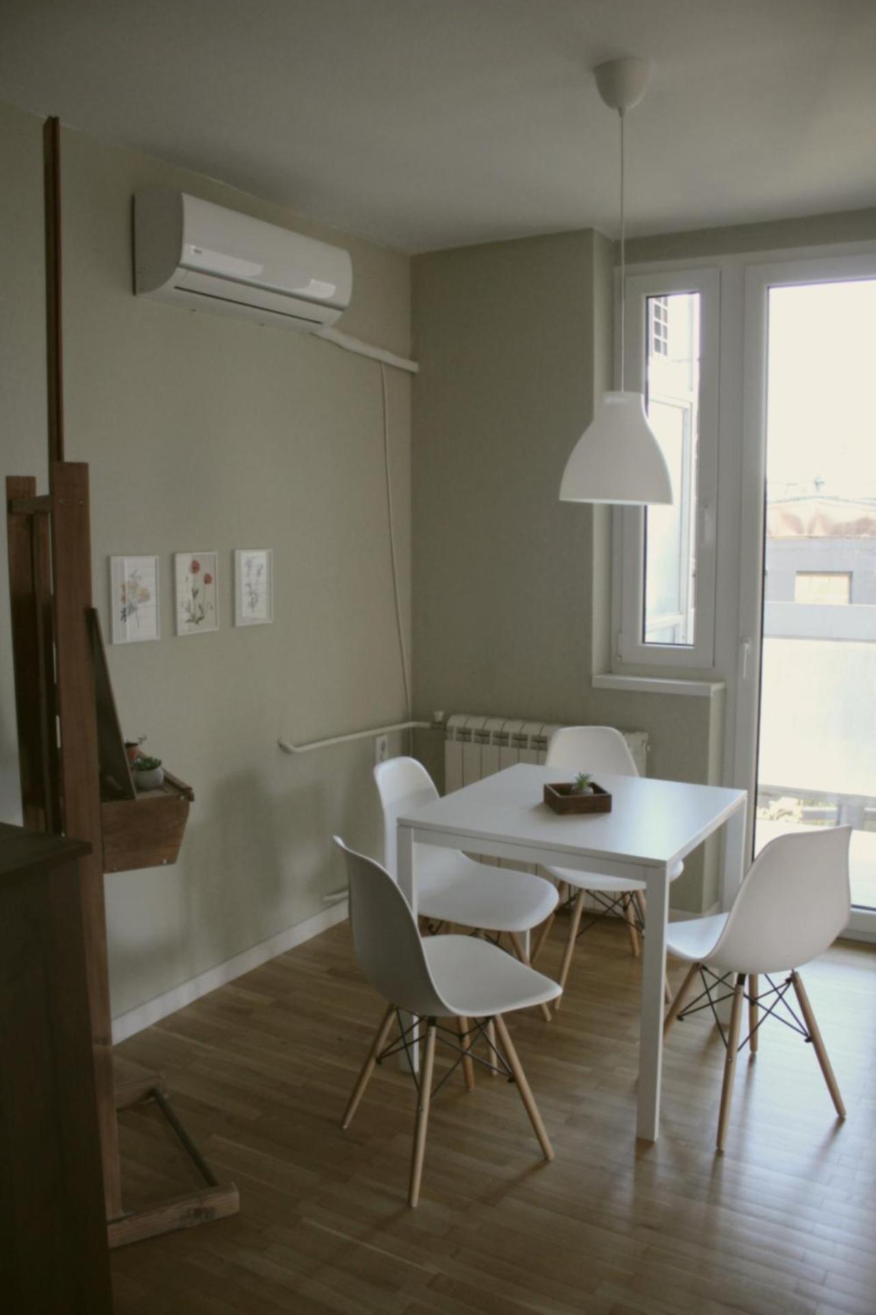 Sunny Center Apartment Skopje Exteriör bild