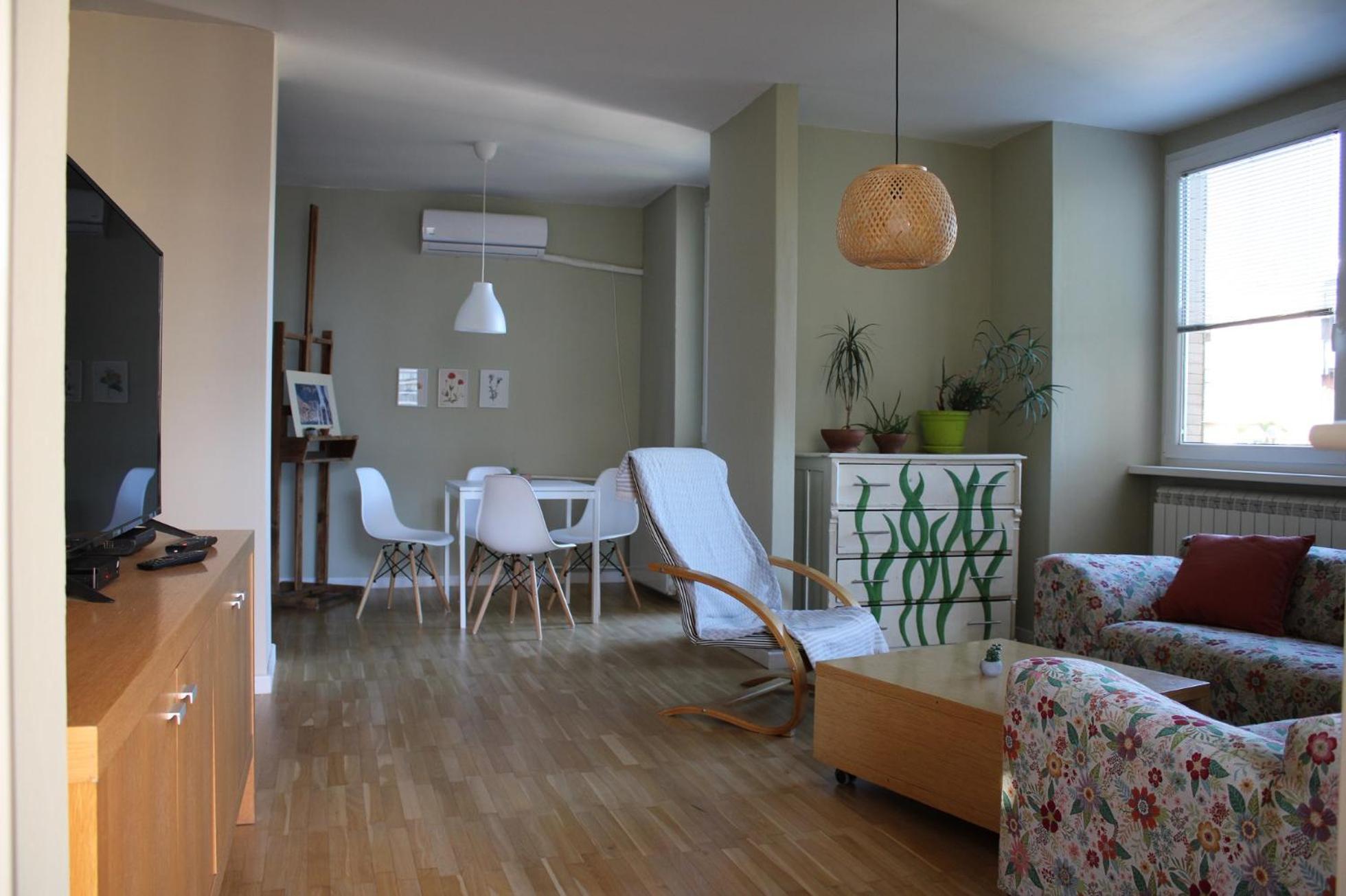 Sunny Center Apartment Skopje Exteriör bild